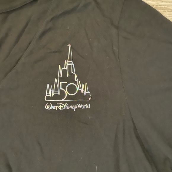 A new day Black Walt Disney World Shiny Silver Logo Short Sleeve Scoop Neck Tee - Picture 7 of 13